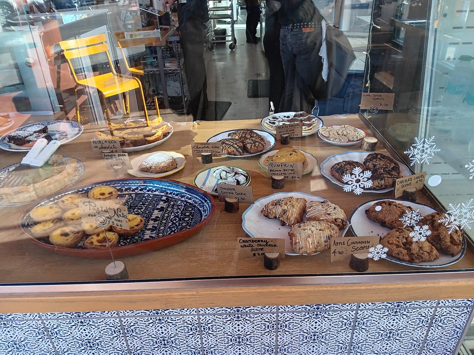 Cadinho Bakery & Café