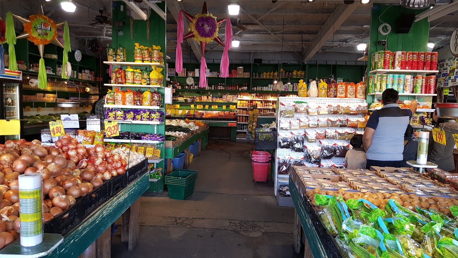 MacPherson's Fruit & Produce